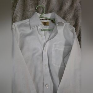 Boys Classic Club Boys White Wrinkle Free Dress Shirt. Worn 1x Size 10